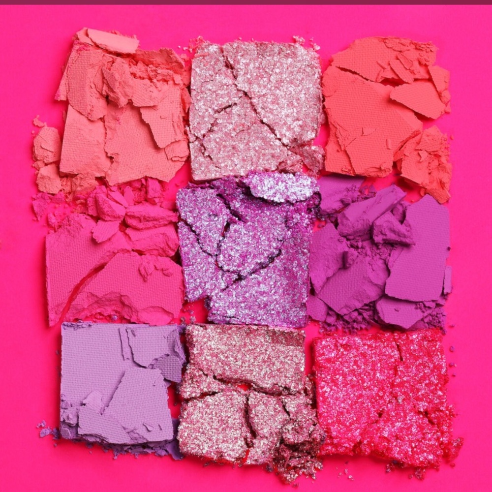 Huda Pink Neon obsession